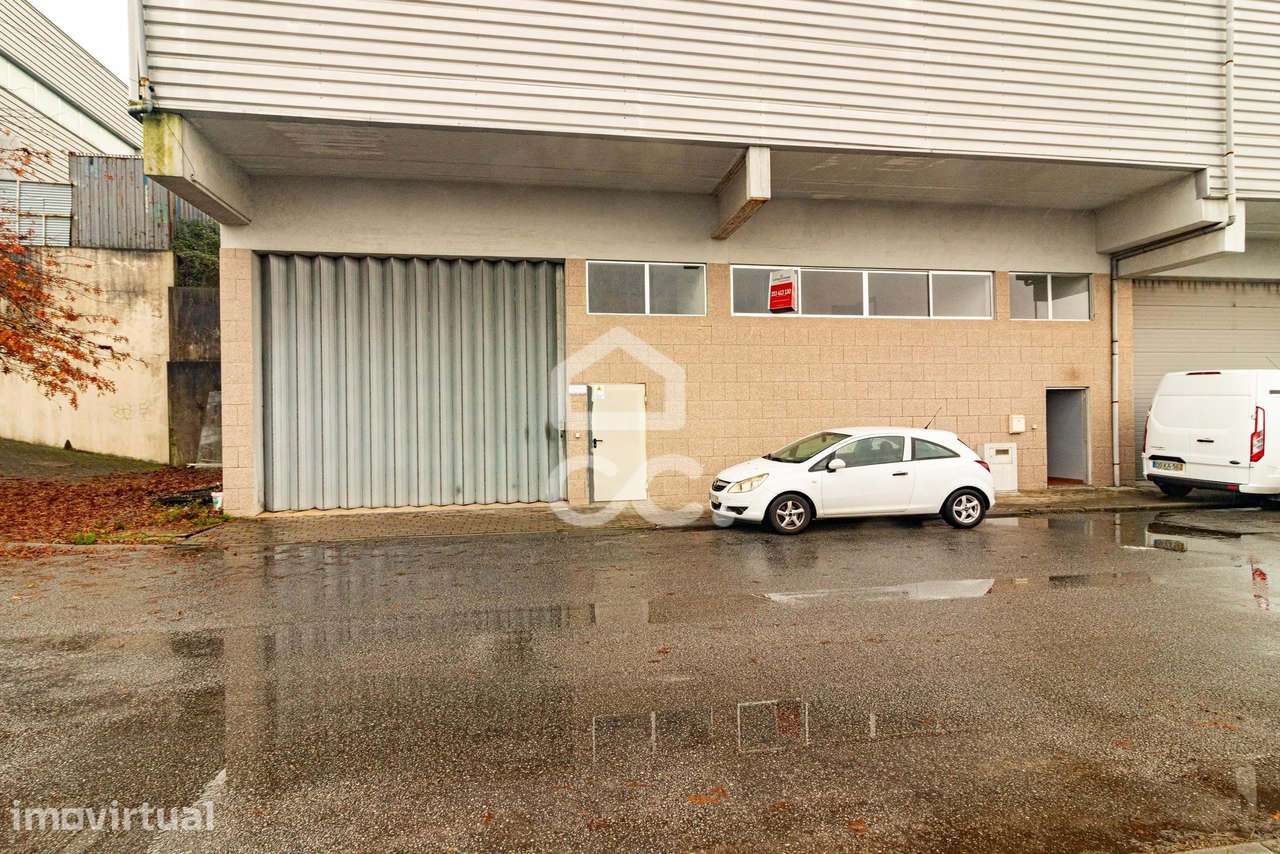 Pavilhão Industrial em Pevidém - Guimarães - Grande imagem: 2/19