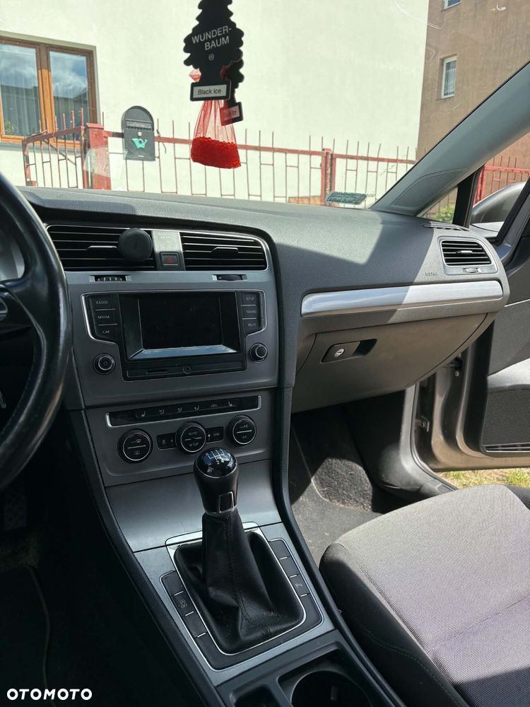 Volkswagen Golf 1.2 TSI BMT Trendline - 10