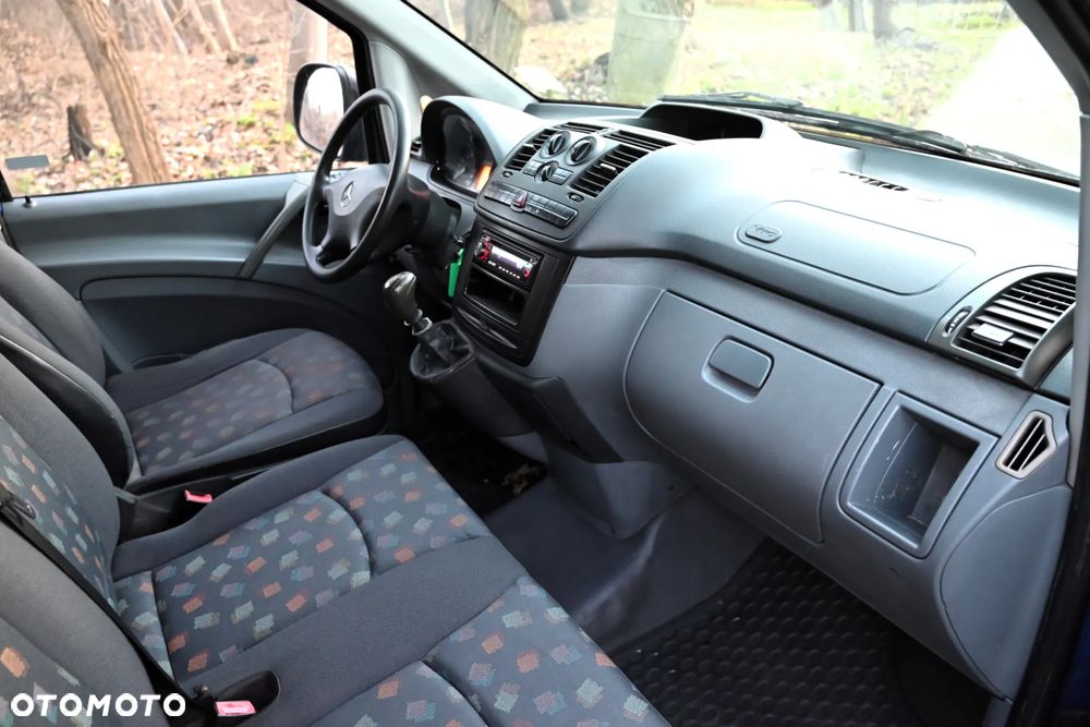 Mercedes-Benz Vito - 25