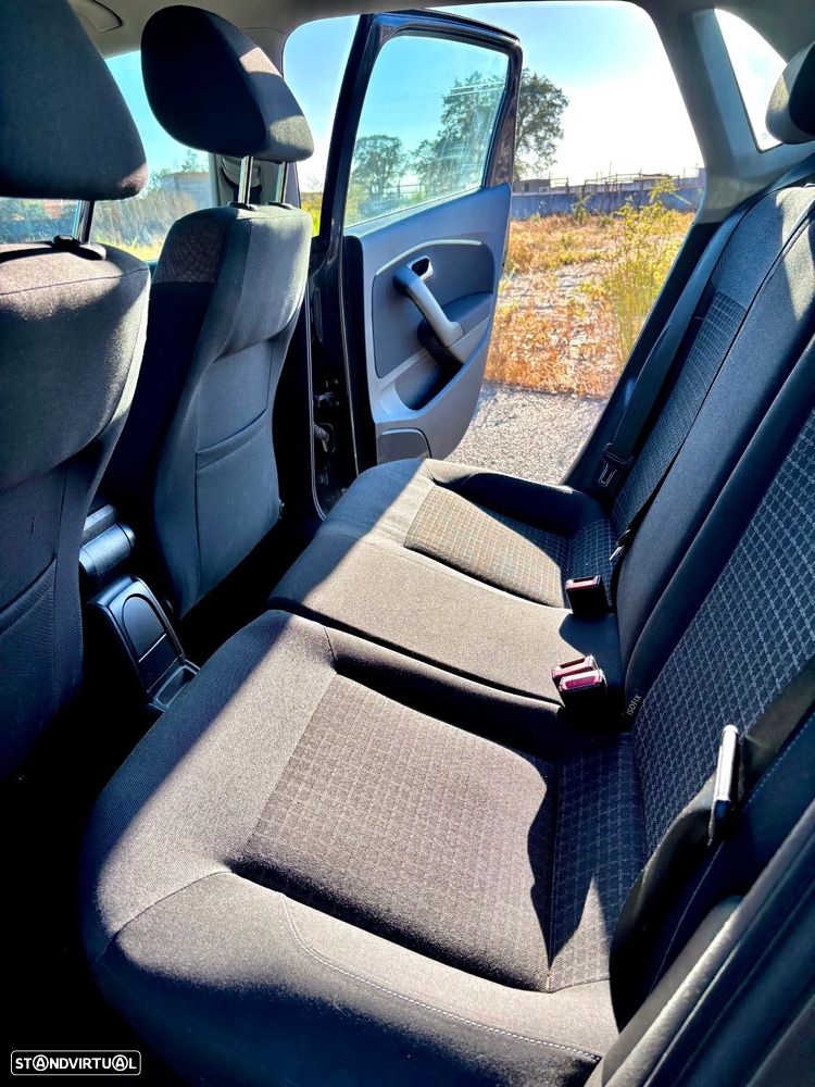 VW Polo 1.4 TDi Confortline - 14