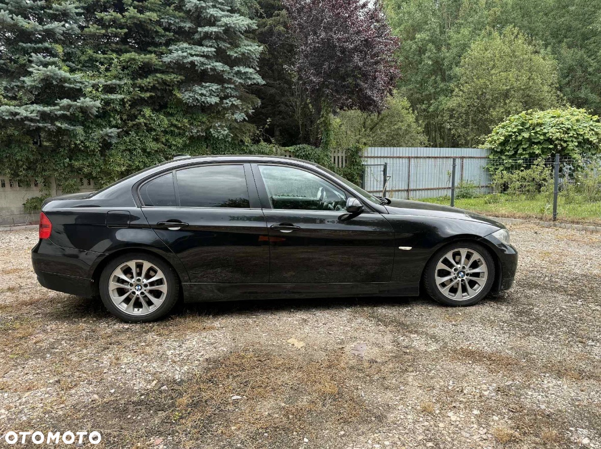 BMW Seria 3 320d - 8
