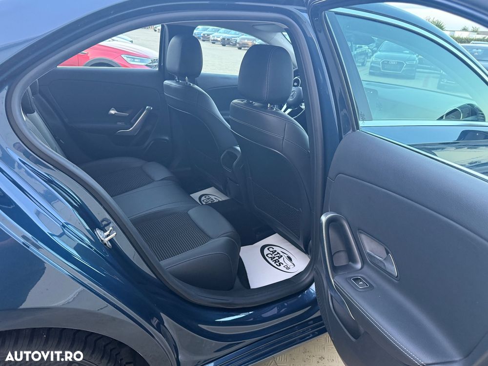 Mercedes-Benz A 180 d Sedan Aut. - 20