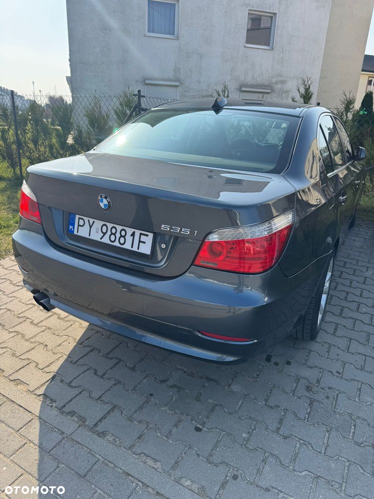 BMW Seria 5 535i xDrive - 16
