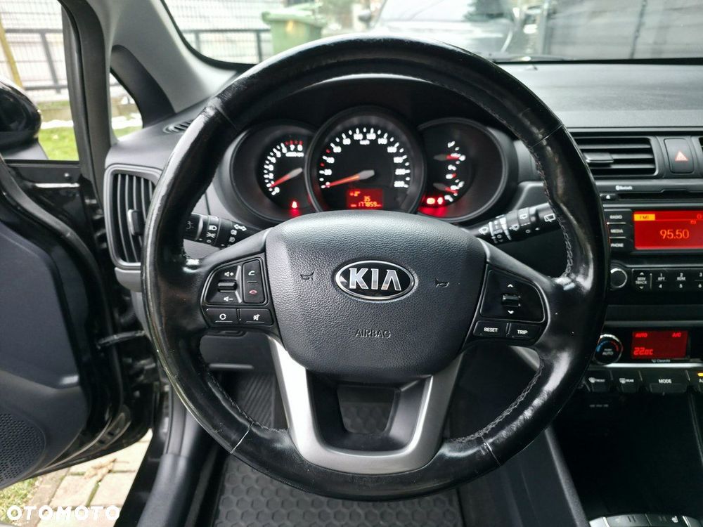 Kia Rio - 18