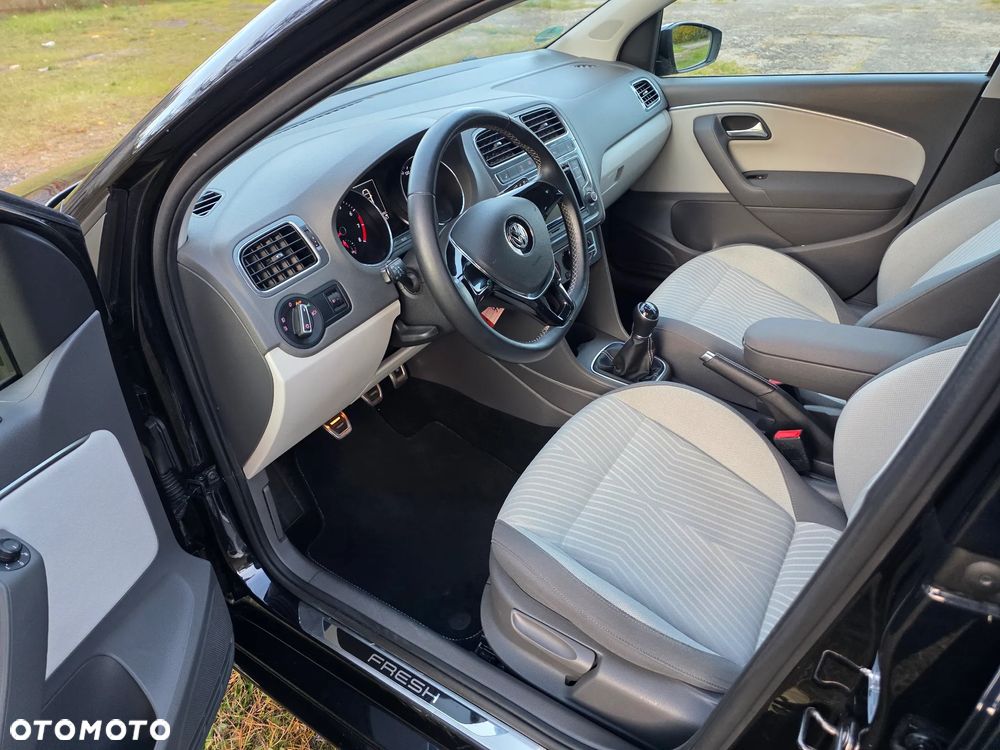 Volkswagen Polo 1.2 TSI Blue Motion Technology FRESH - 20