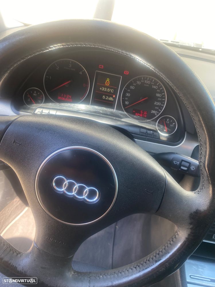 Audi A4 1.9 TDI m6 Sport - 8