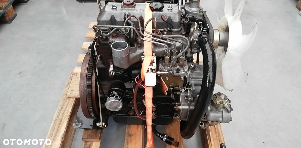SILNIK ISEKI E3CD 1,498L 24,2 kW 12 500 zł netto - 8
