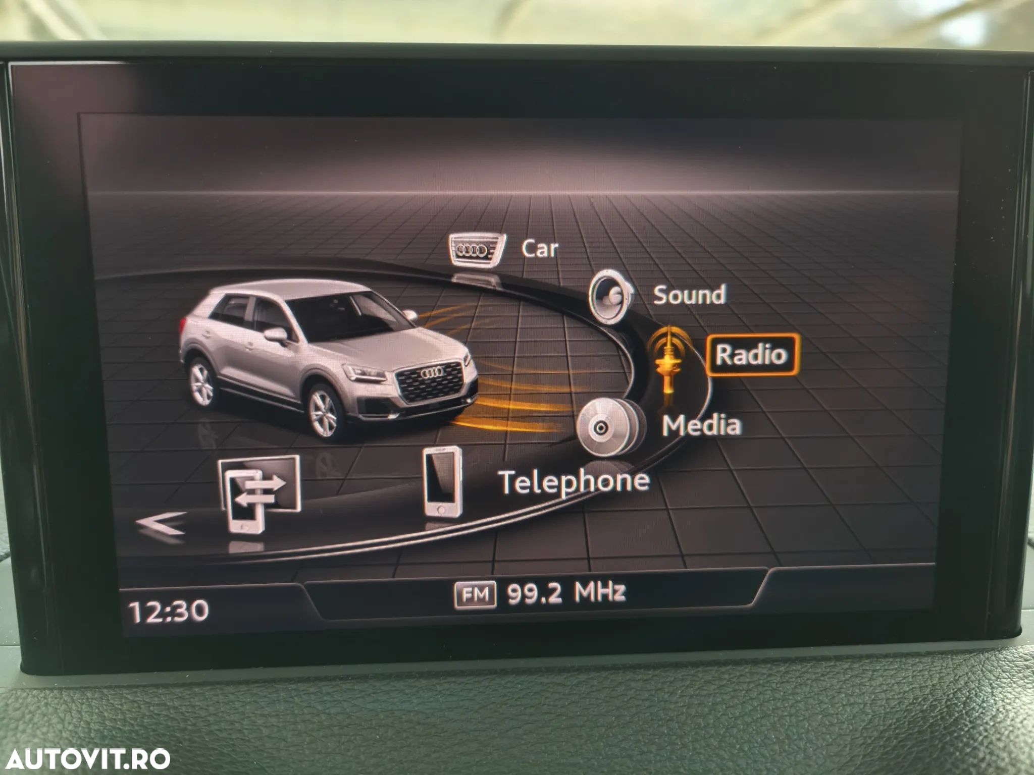 Audi Q2 1.6 30 TDI S tronic Design - 12