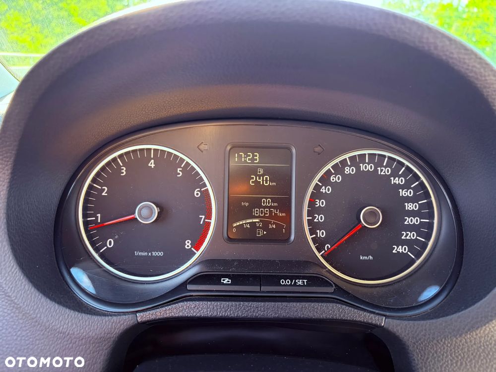 Volkswagen Polo Cross - 27
