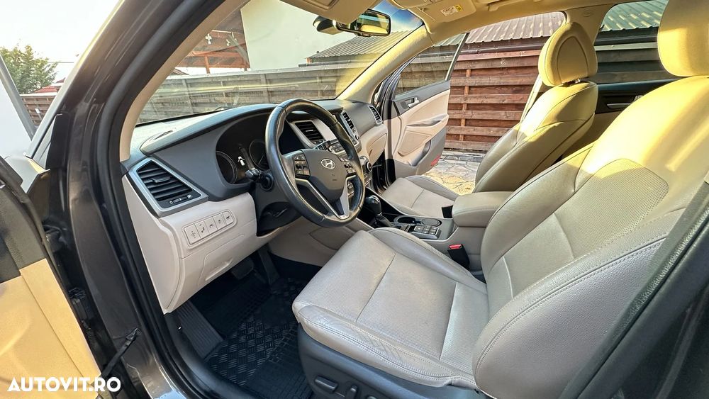 Hyundai Tucson 2.0 CRDI 4WD 6AT Luxury Pack+ - 6