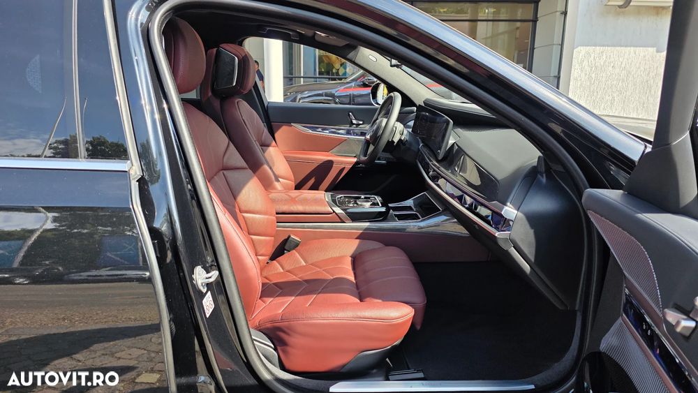 BMW Seria 7 750e xDrive AT PHEV - 12