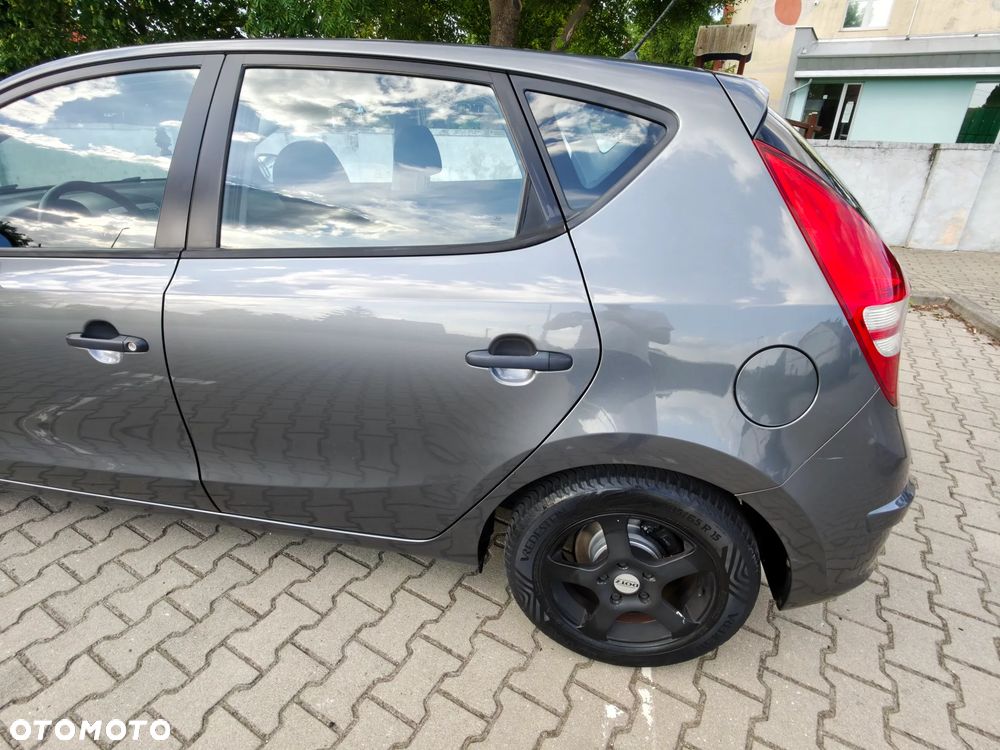 Hyundai i30 1.6 CRDi Classic EU5 - 25