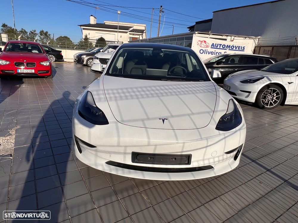 Tesla Model 3 - 2