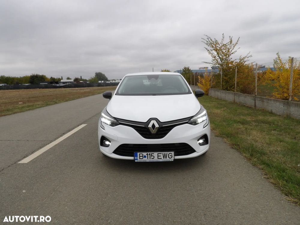 Renault Clio - 1