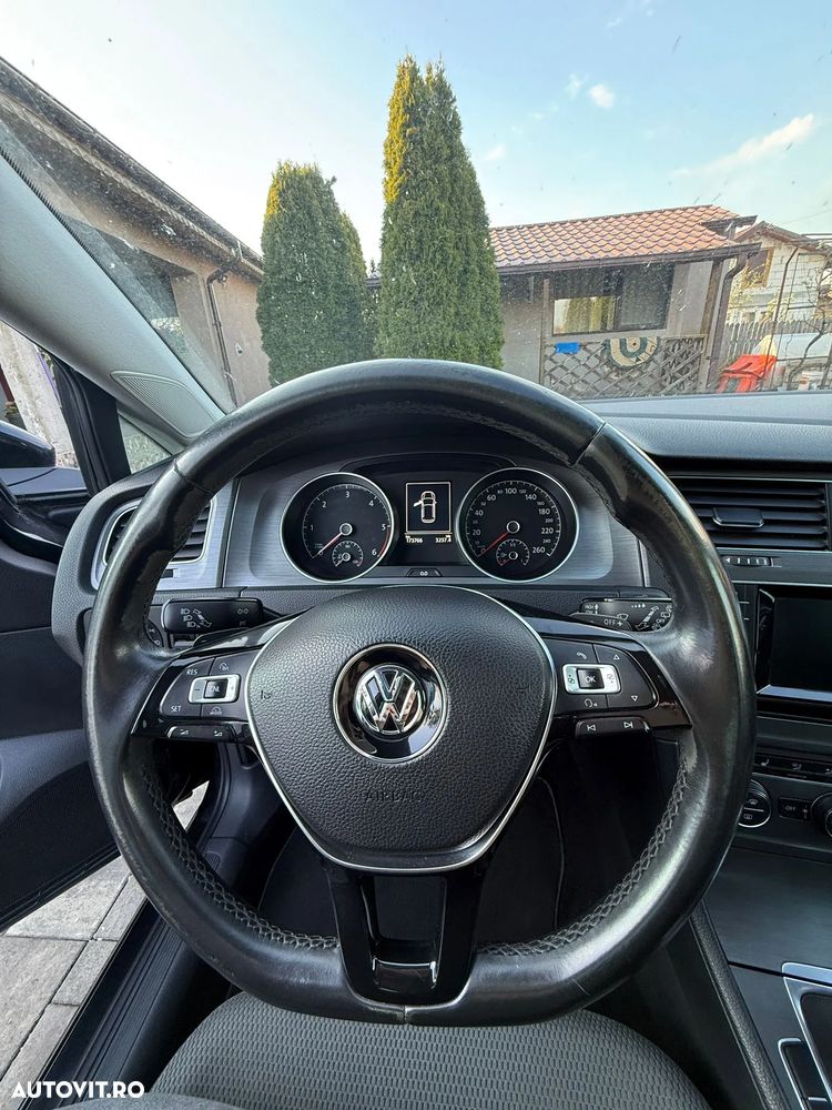 Volkswagen Golf 1.6 TDI DPF BMT DSG Comfortline - 2