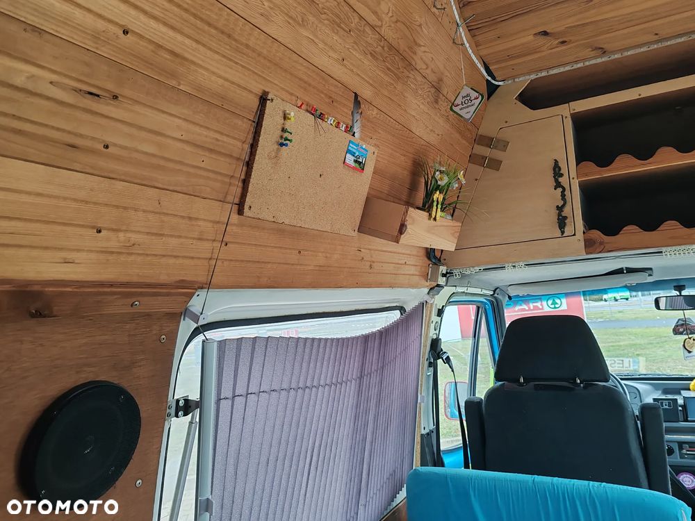 Ford Transit - 21