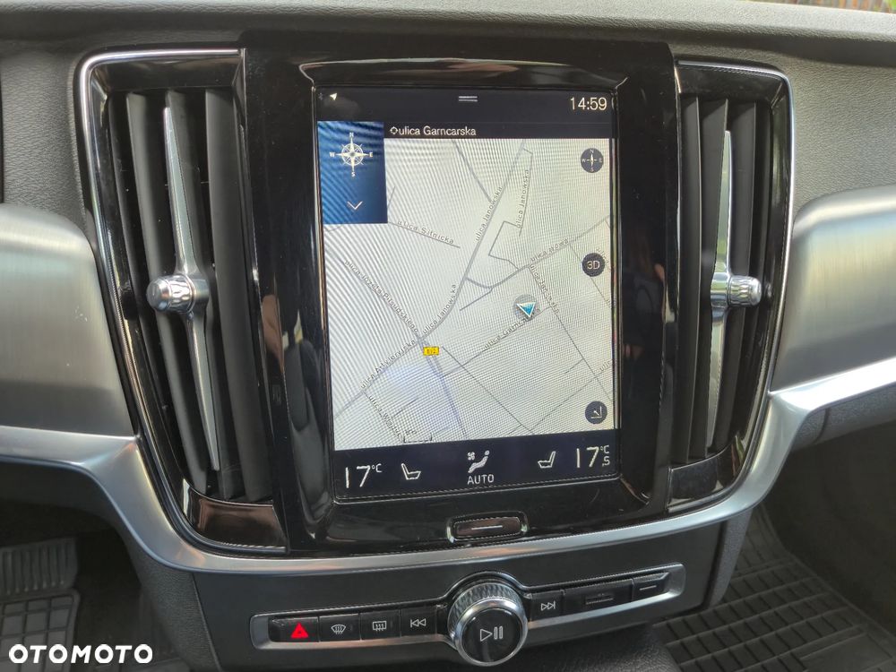 Volvo S90 D4 SCR Momentum - 22