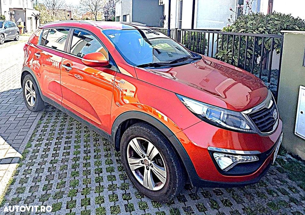 Kia Sportage 2.0 DSL MT 4x4 PREMIUM - 8