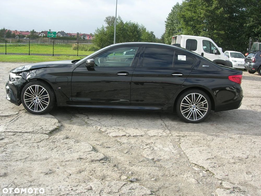 BMW Seria 5 530e iPerformance M Sport sport - 5