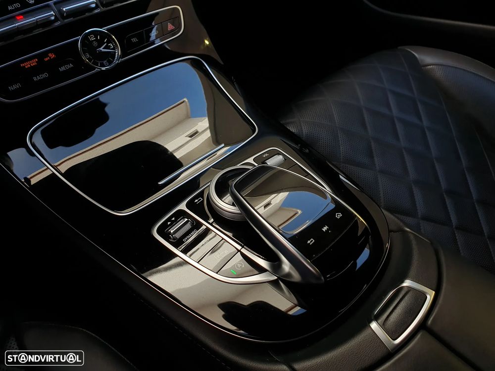 Mercedes-Benz E 350 D 9G-TRONIC AMG Line - 11