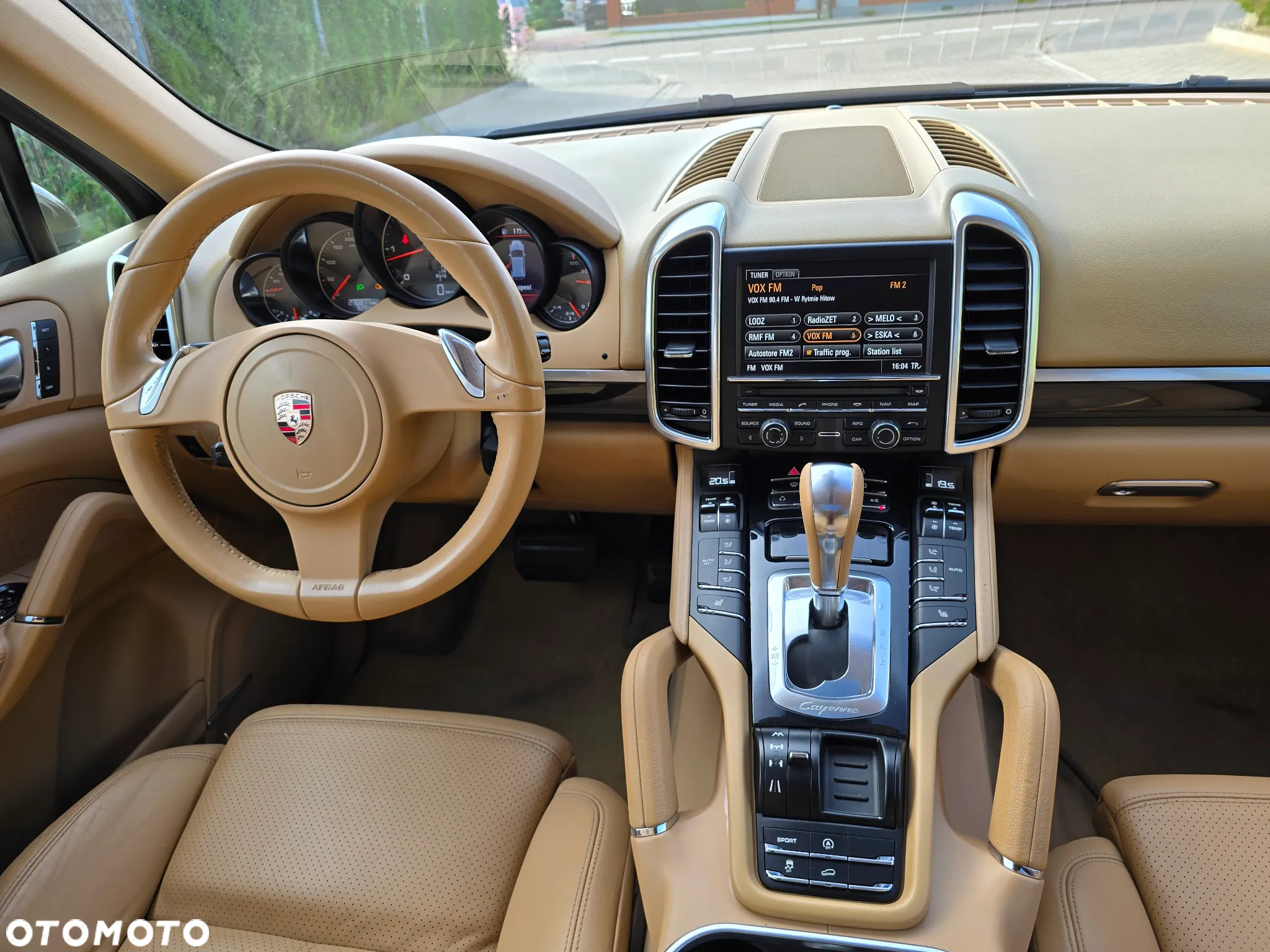 Porsche Cayenne Diesel Platinum Edition - 35