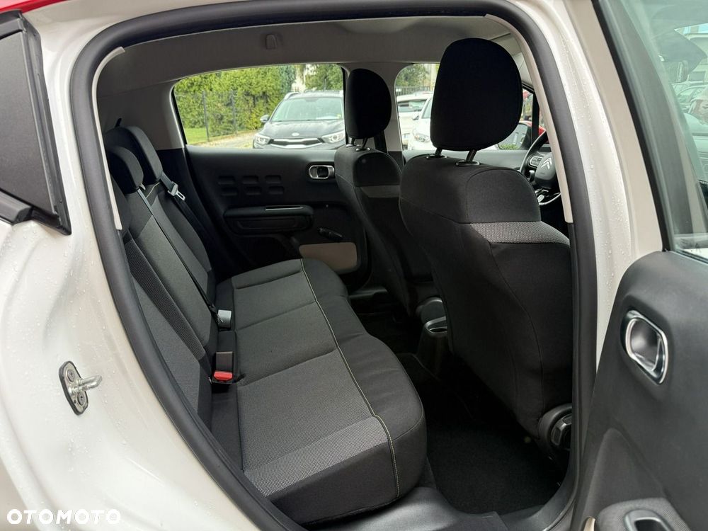 Citroën C3 1.2 PureTech Shine - 24