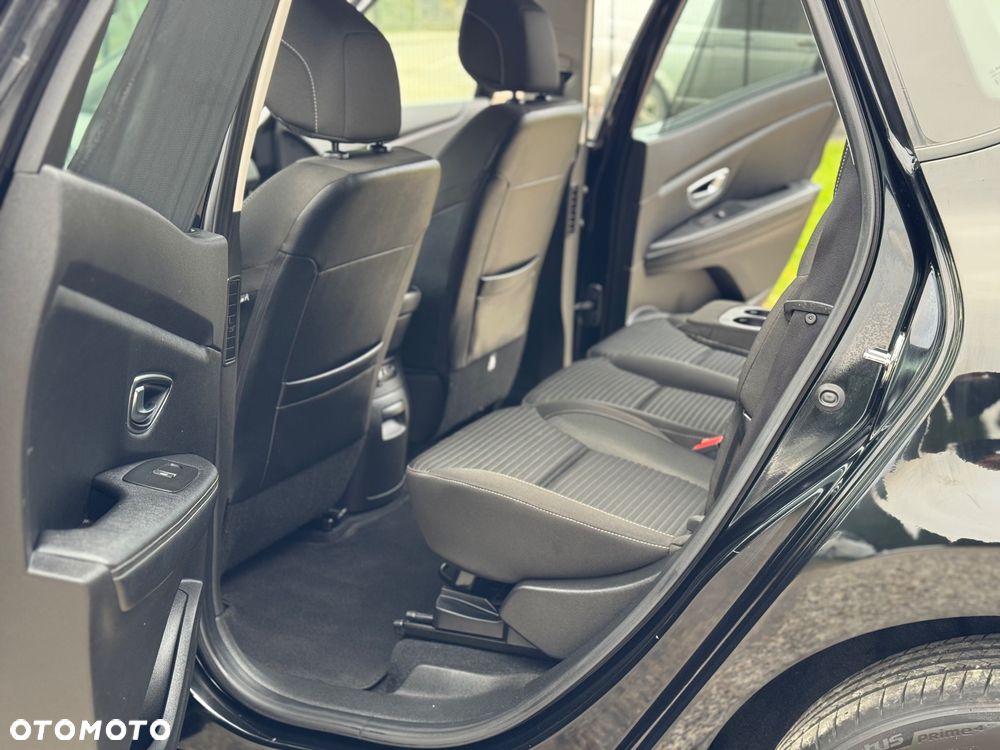 Renault Scenic BLUE dCi 120 LIMITED - 23