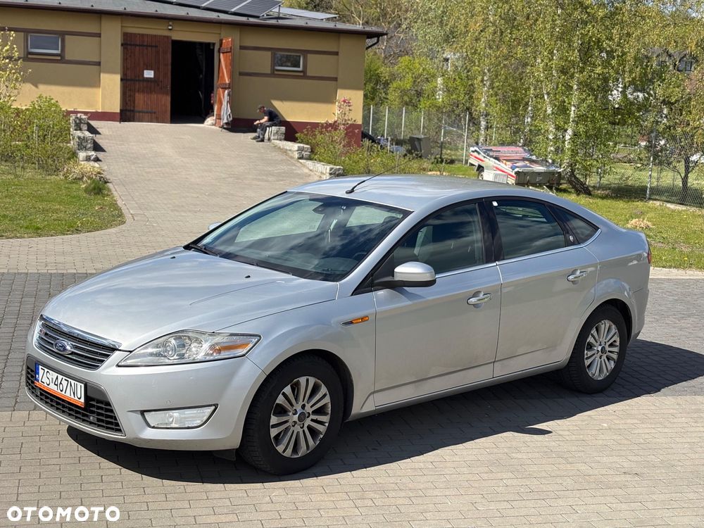 Ford Mondeo 2.3 Titanium - 16