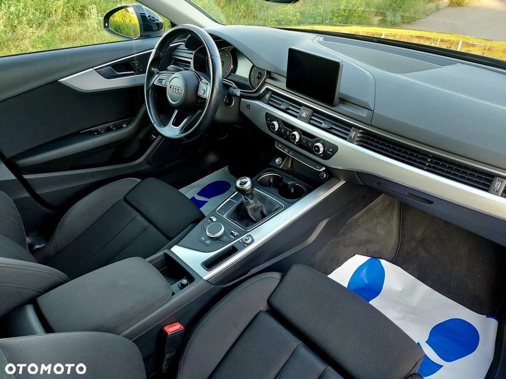 Audi A4 Avant 2.0 TDI - 11
