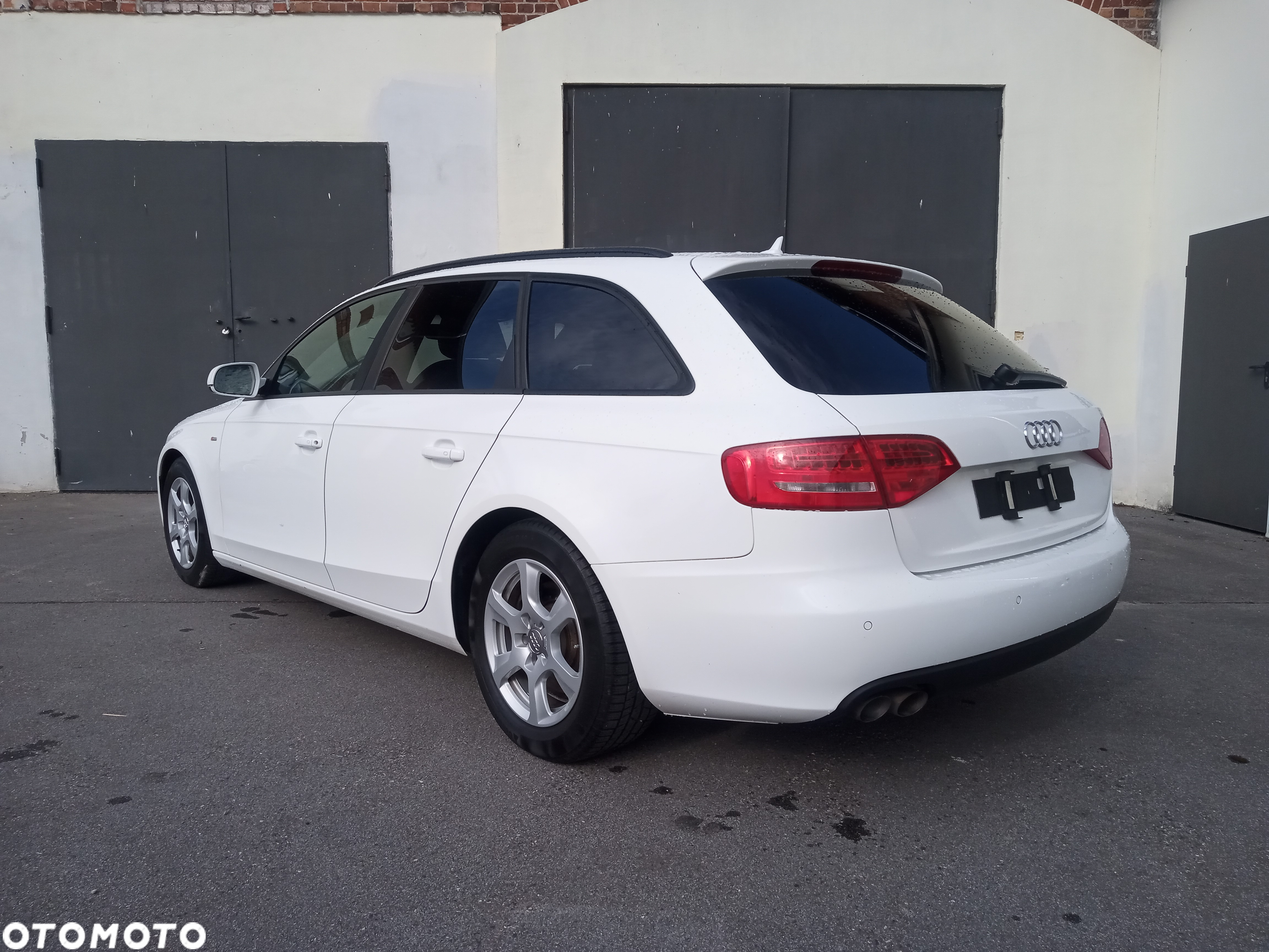 Audi A4 Avant 2.0 TDI DPF - 2