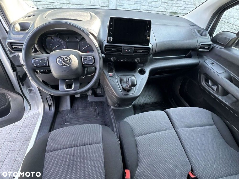 Toyota PROACE CITY - 22