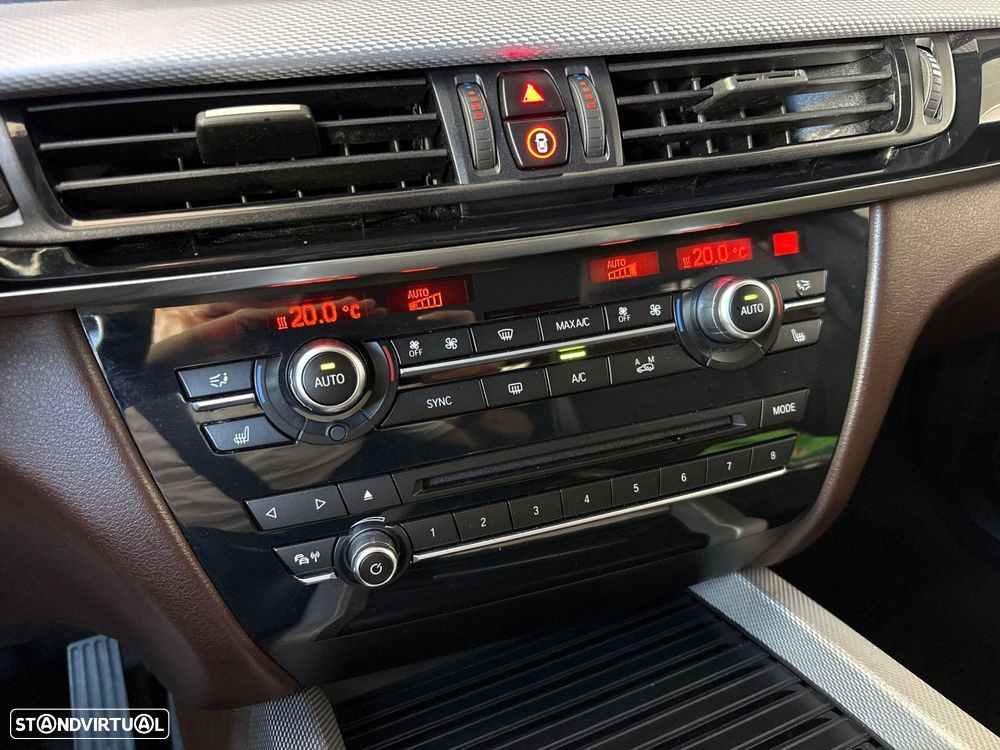 BMW X5 25 d sDrive Pack M - 54