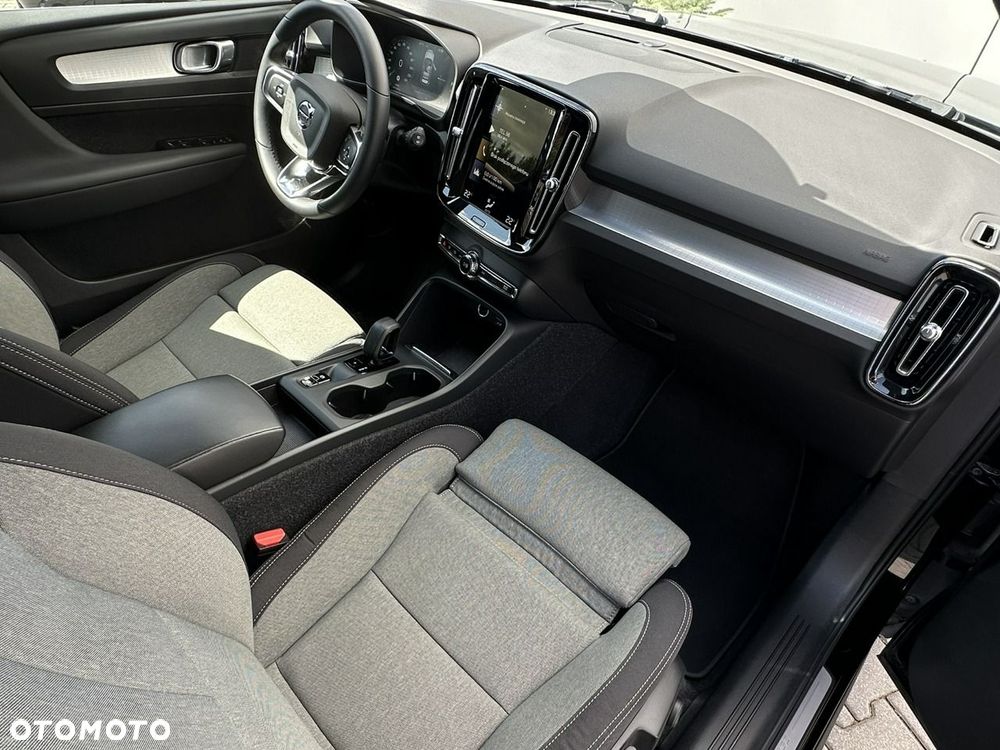 Volvo XC 40 - 19