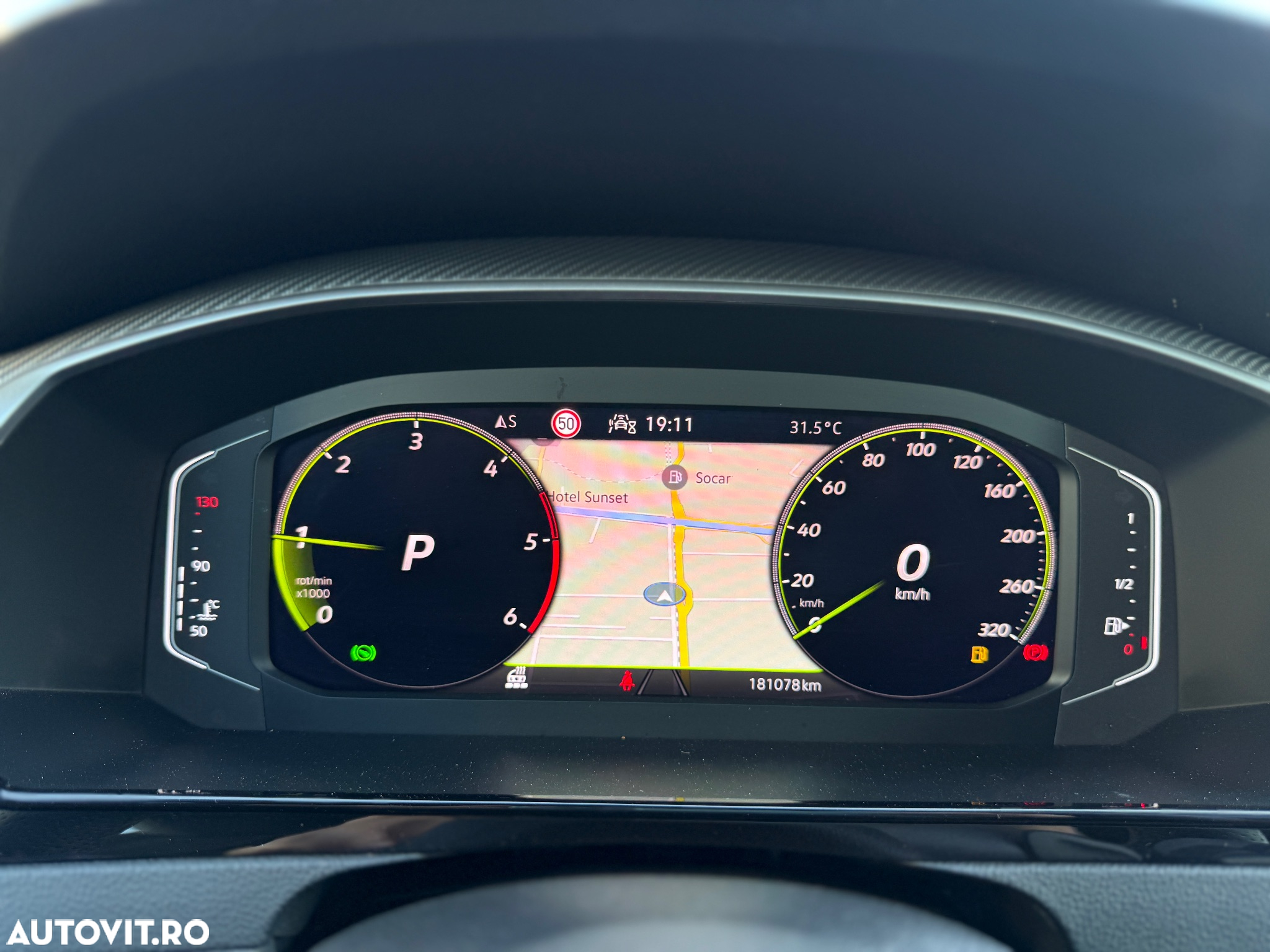 Volkswagen ARTEON 2.0 TDI 4Motion DSG R-Line - 12