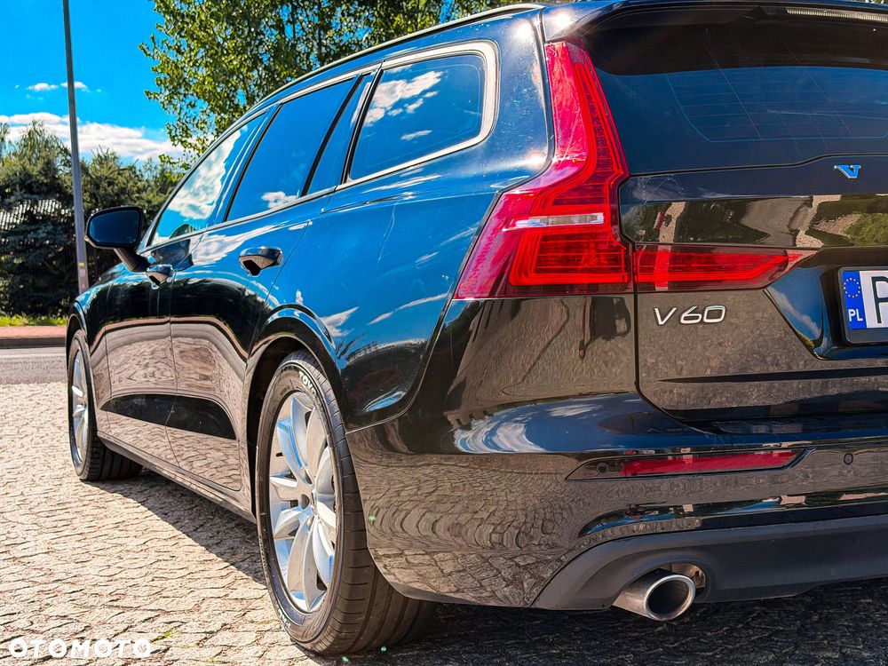 Volvo V60 D4 Geartronic Momentum - 20