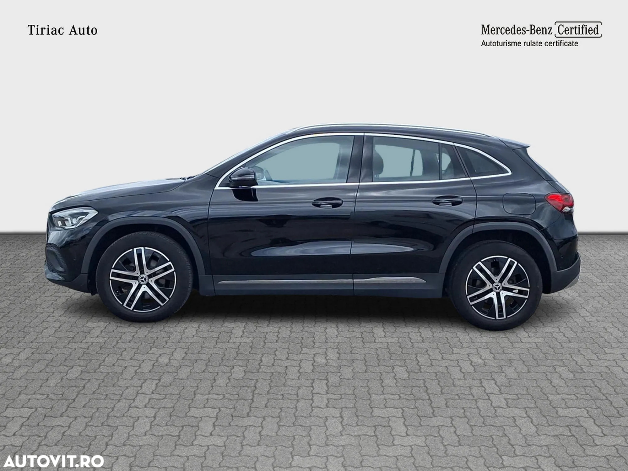 Mercedes-Benz GLA 200 d 4Matic 8G-DCT - 3
