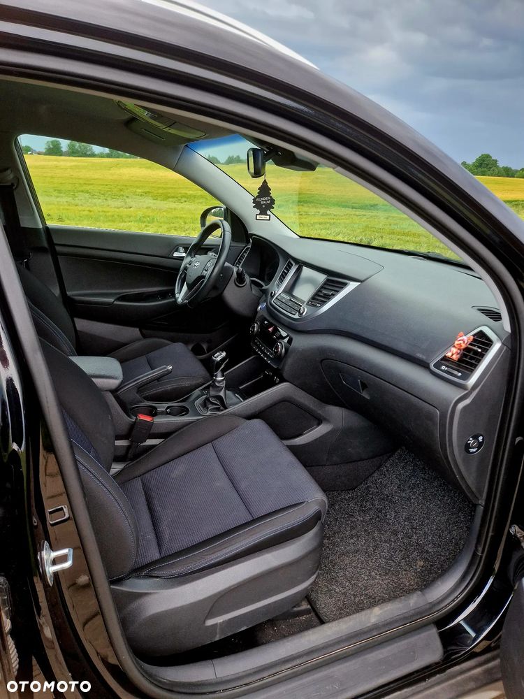 Hyundai Tucson 1.6 GDI BlueDrive Classic 2WD - 17