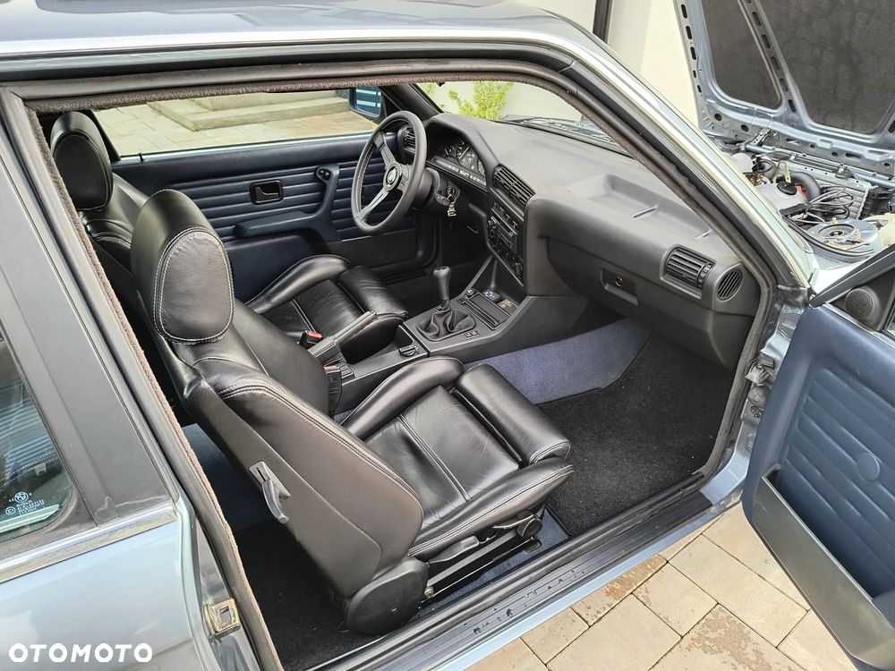 BMW Seria 3 - 21