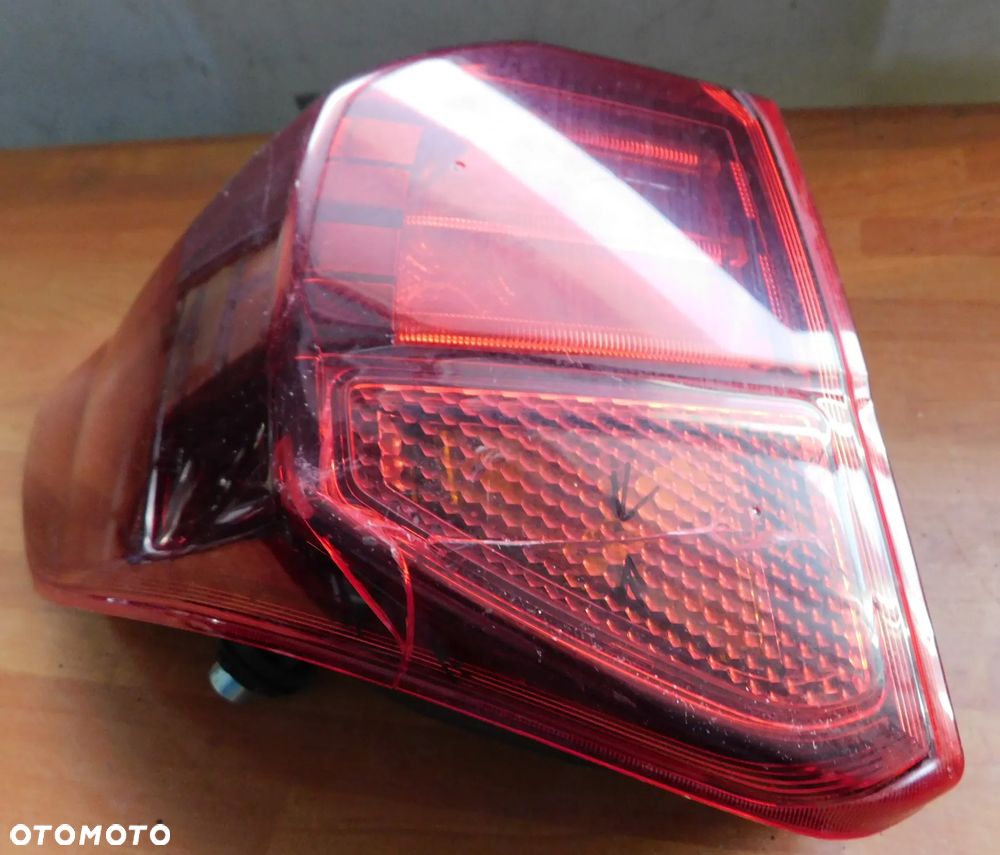 lampa lewa tył SUZUKI VITARA III LIFT 18- EUROPA - 3