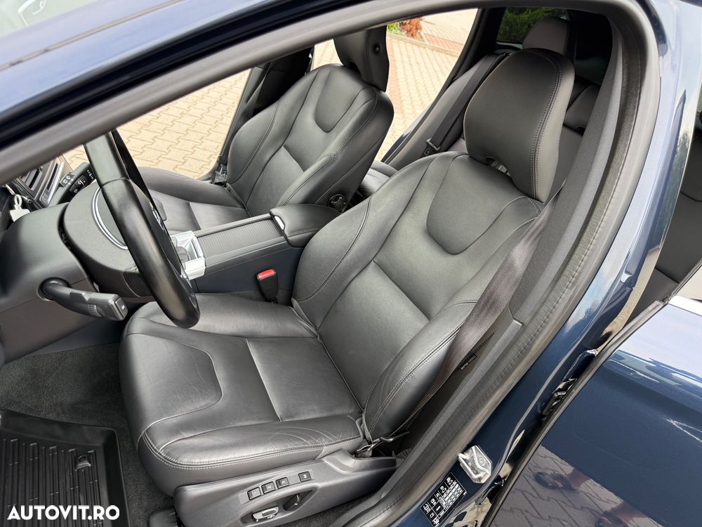 Volvo XC 60 - 17