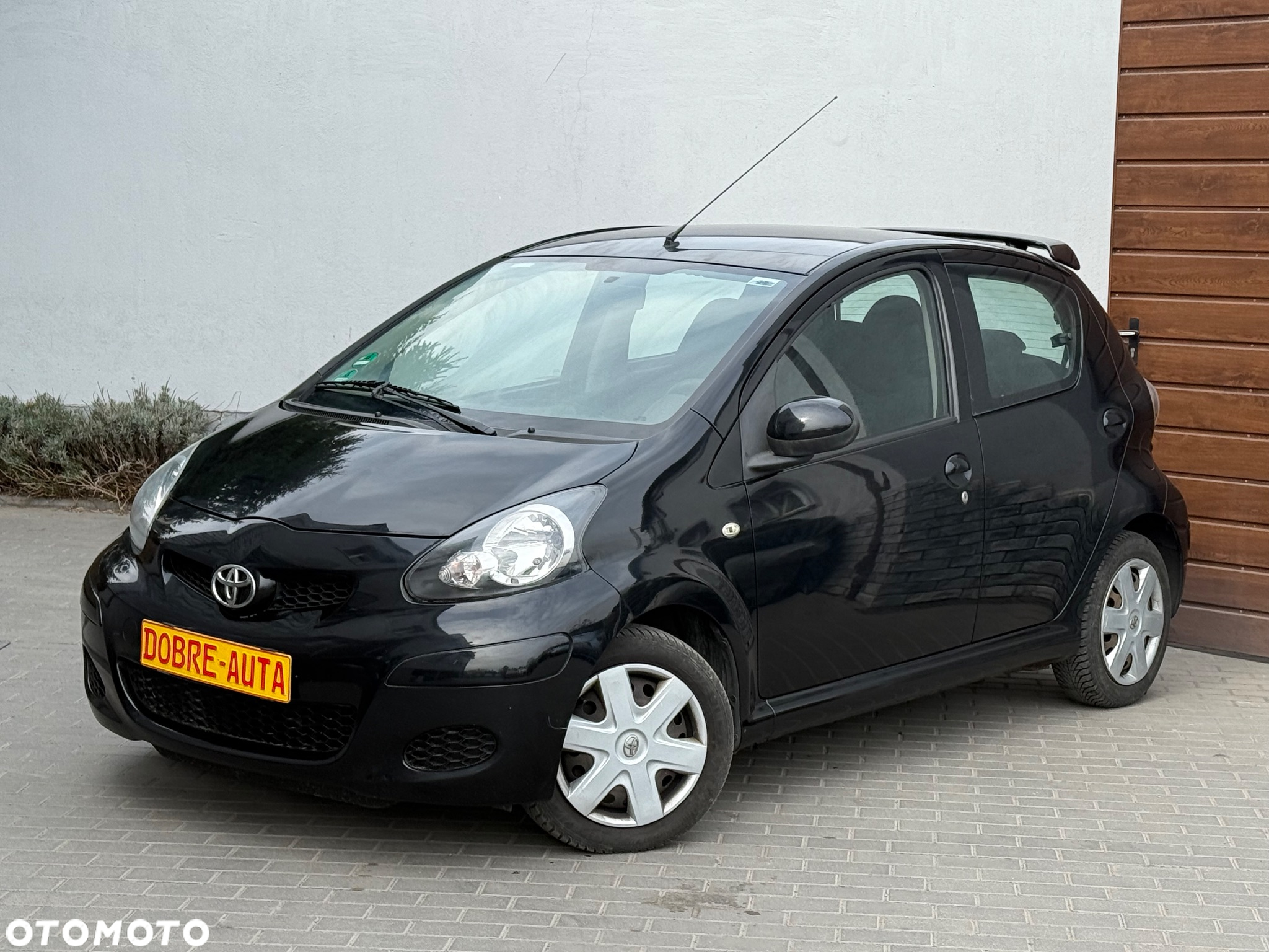 Toyota Aygo 1.0 VVT-i Luna A/C - 12