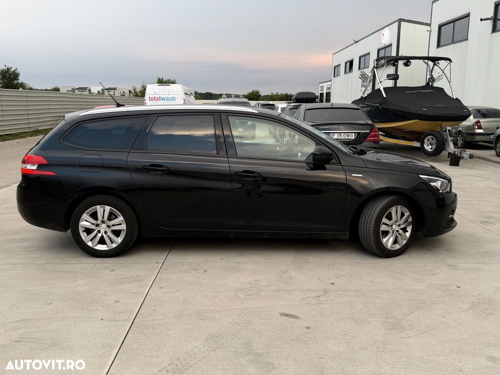 Peugeot 308 PureTech 130 GPF Stop & Start Style - 20