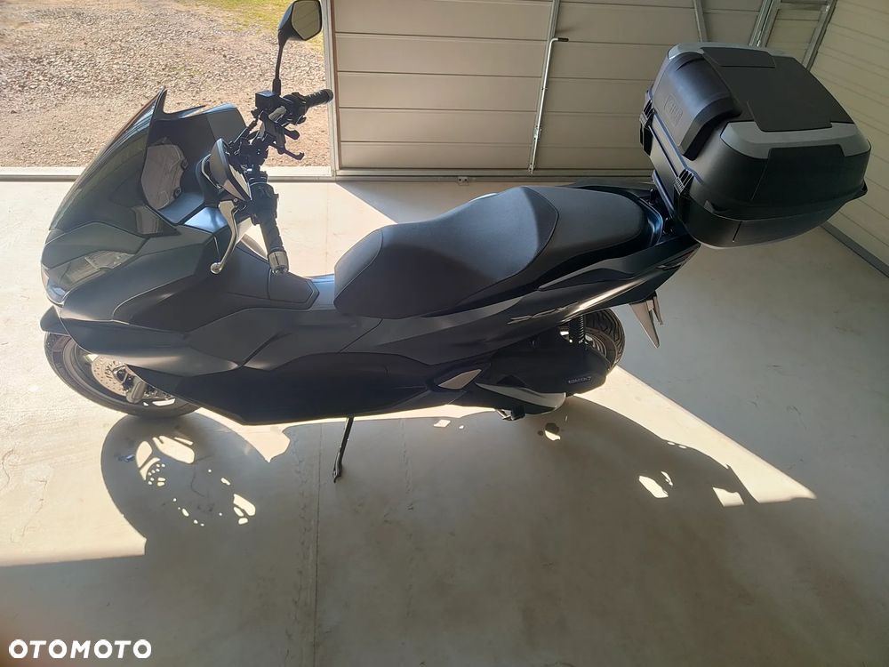 Yamaha Tmax - 6
