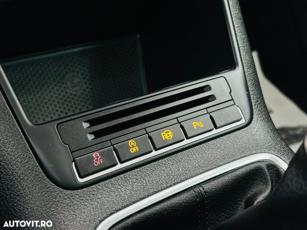 Volkswagen Tiguan 2.0 TDI DPF BMT Sport&Style - 25