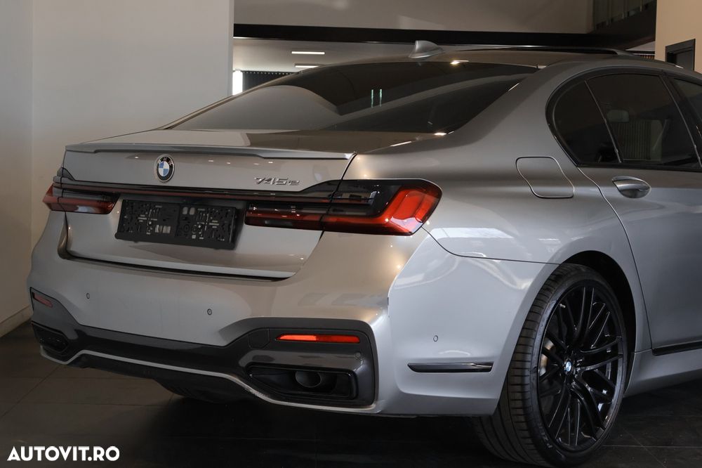 BMW Seria 7 745e - 3