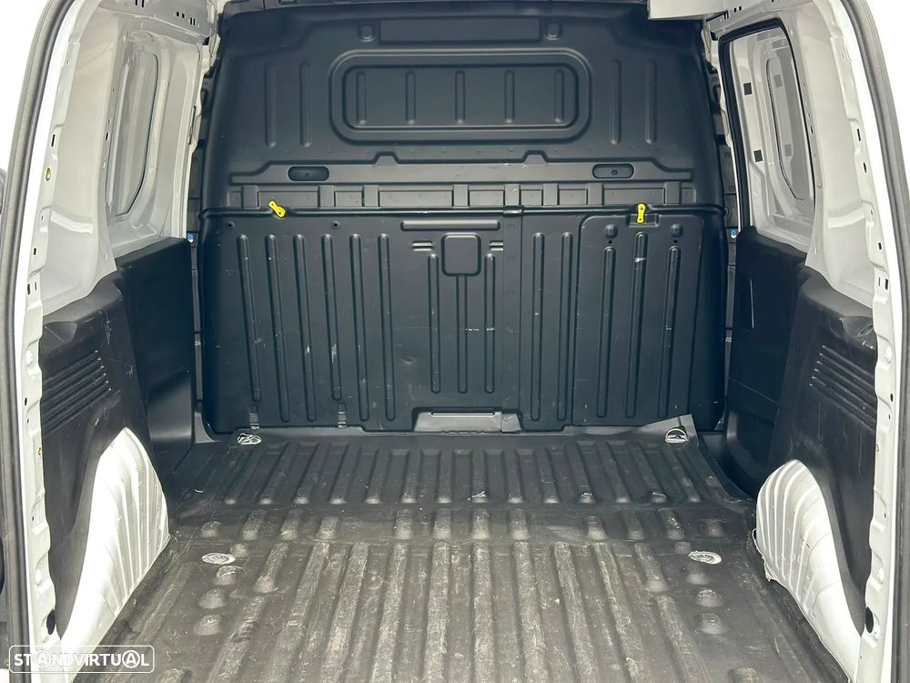 Toyota ProAce City 1.5 D L1 - 23