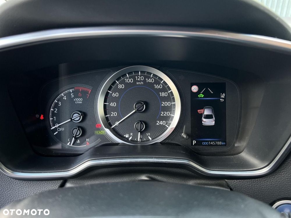 Toyota Corolla 1.8 Hybrid Comfort - 18