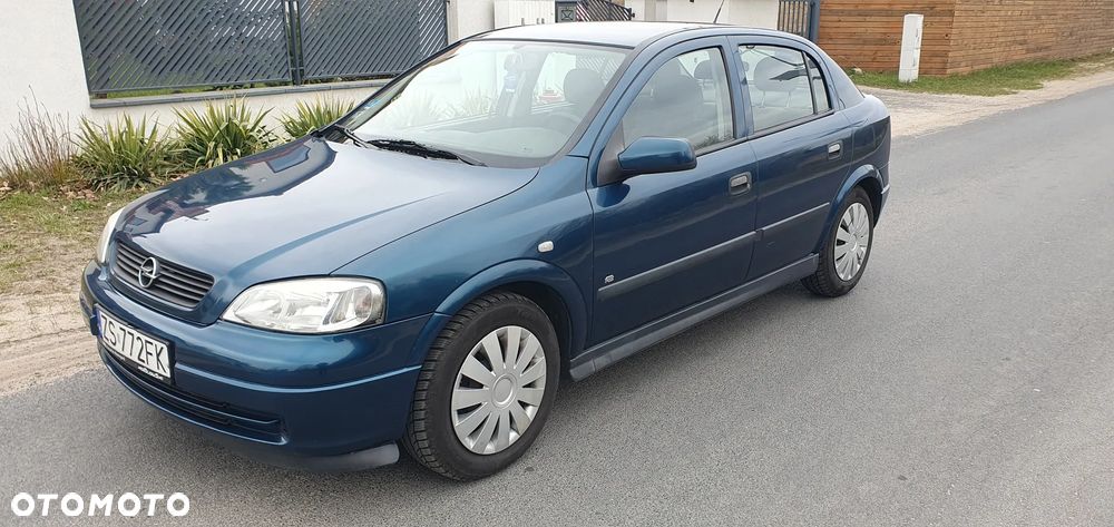 Opel Astra 1.4 - 1