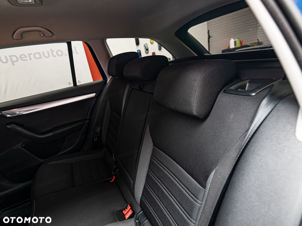 Skoda Octavia 1.4 TSI Ambition - 21
