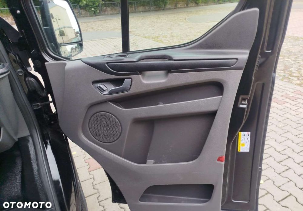 Ford Transit Custom - 22